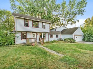 1636 N 4012th Rd, Earlville, IL 60518