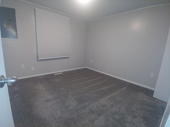 5th image of 185 Clearview Dr