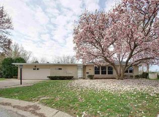428 Yule Ct, Quincy, IL 62305