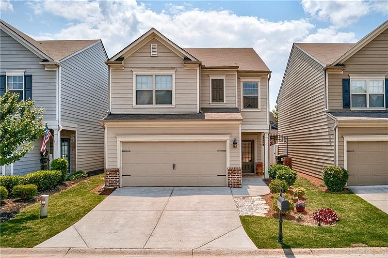 1st image of 50 Greenfield Dr