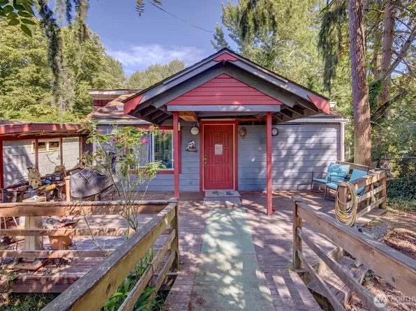 6346 21st Avenue SW, Seattle, WA 98106
