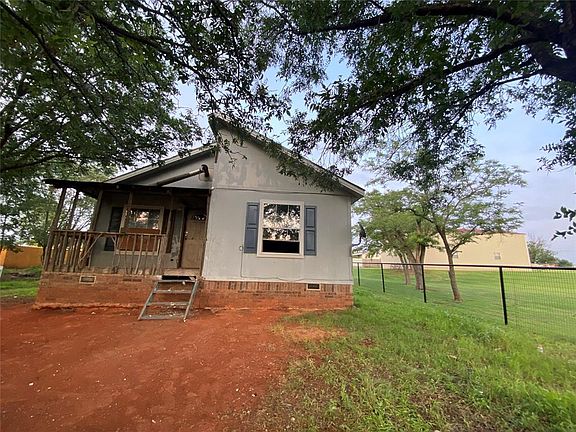 2nd image of 307 N Massingale Dr