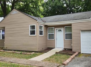 818 Robert Ave, Saint Louis, MO