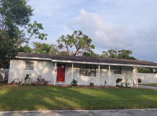 9501 N Willow Ave, Tampa, FL 33612