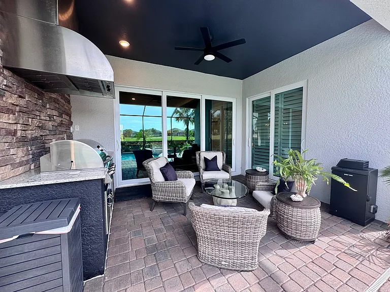 25018 Golden Fern Dr — Photo 3