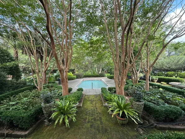 1299 Old Towne Rd, Charleston, SC 29407