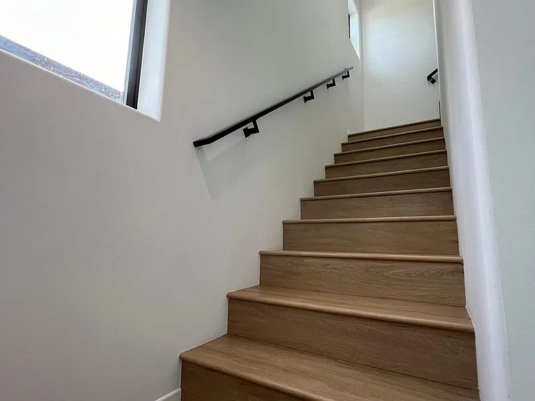 2610 S Barrington Ave — Photo 10