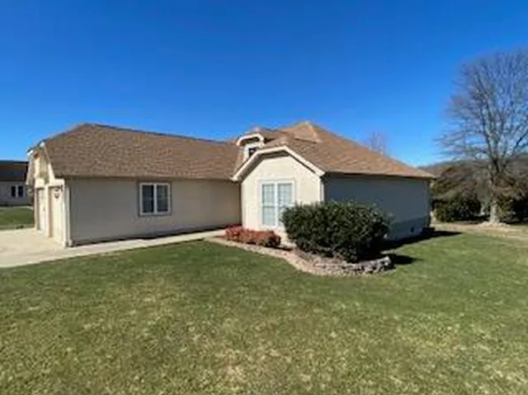20427 Turfway Ln, Abingdon, VA 24211