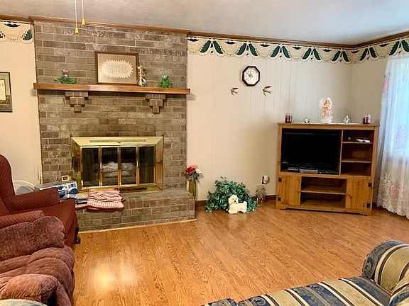 4th image of 280 Broadwater Ln