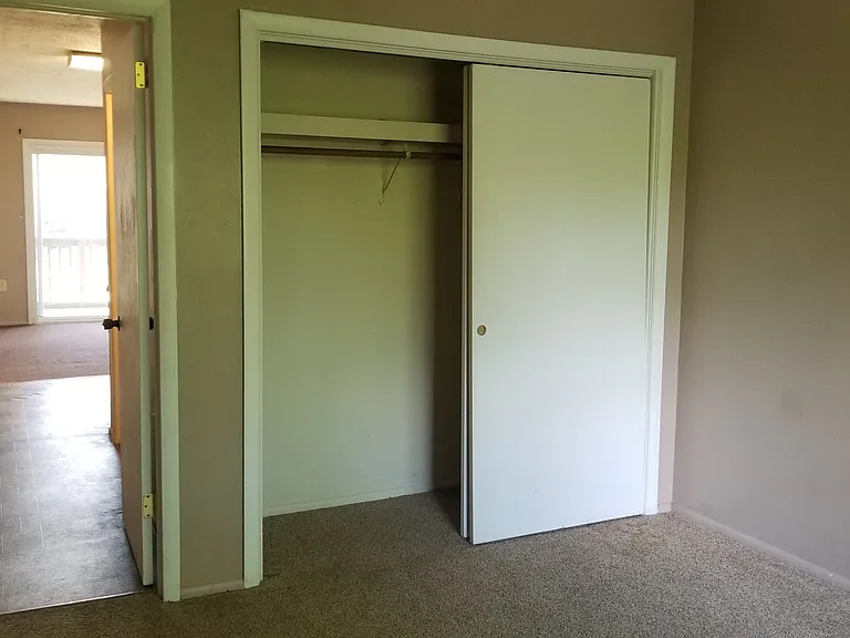 75 Ridgeway St #3 — Photo 8