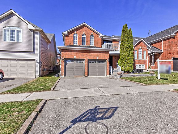 4th image of 46 Silverstone Cres