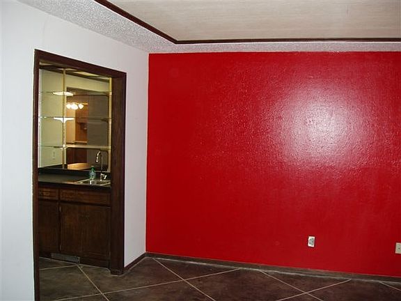 4th image of 9712 S Winston Way
