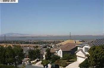 2nd image of 135 Sunpeak Dr