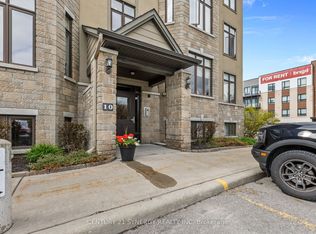 10 Prestige Cir #7, Ottawa, ON K4A 0W9
