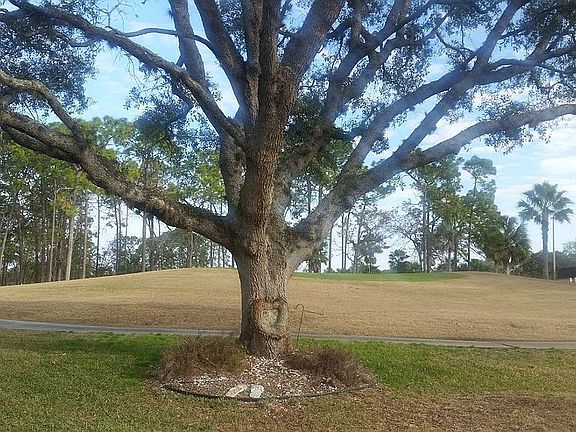 2nd image of 8184 Country Club Dr