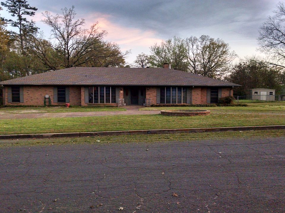 1st image of 321 Melba Ave