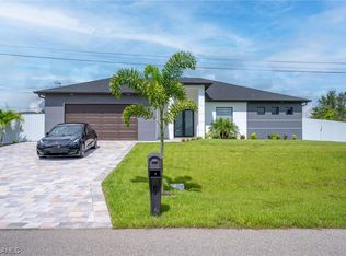 3544 NE 22nd Ave, Cape Coral, FL 33909