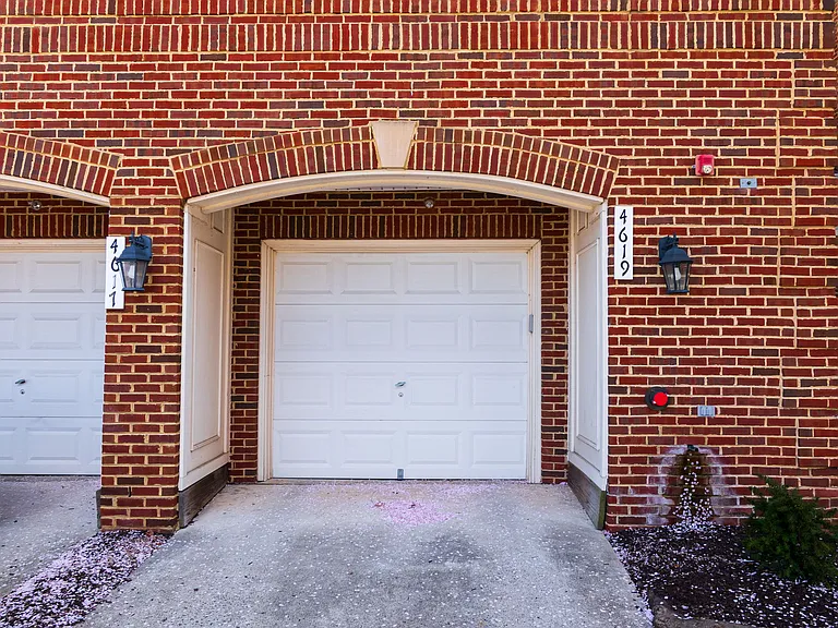 4619 Hummingbird Ln — Photo 3
