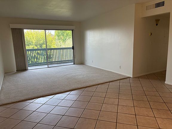3rd image of 424 N Bellflower Blvd Unit 318
