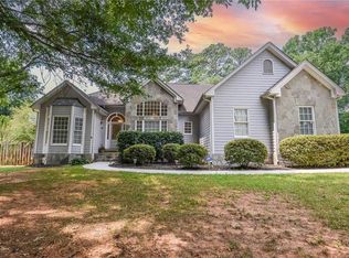 223 Windsong Ln, Lilburn, GA 30047
