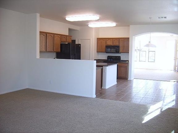 3rd image of 46010 W Kristina Way