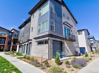 7827 W 43rd Pl, Wheat Ridge, CO 80033