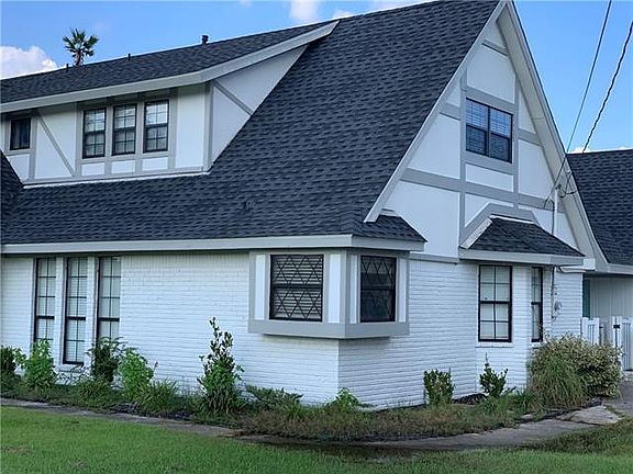 2nd image of 733 Janice Dr
