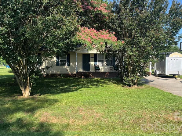 1920 Johnstown Rd, Crouse, NC 28033