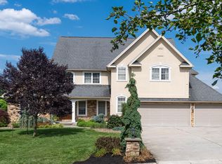 211 Hunters Pass Dr, Duncansville, PA 16635