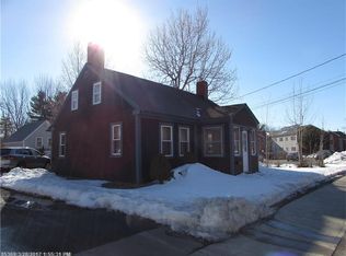 31 Pleasant St, Springvale, ME 04083