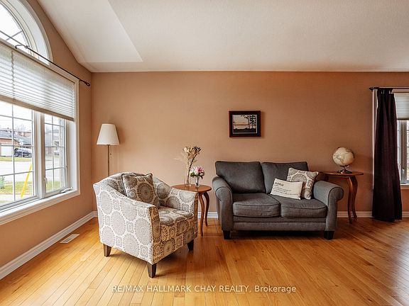 3rd image of 66 Osprey Ridge Rd