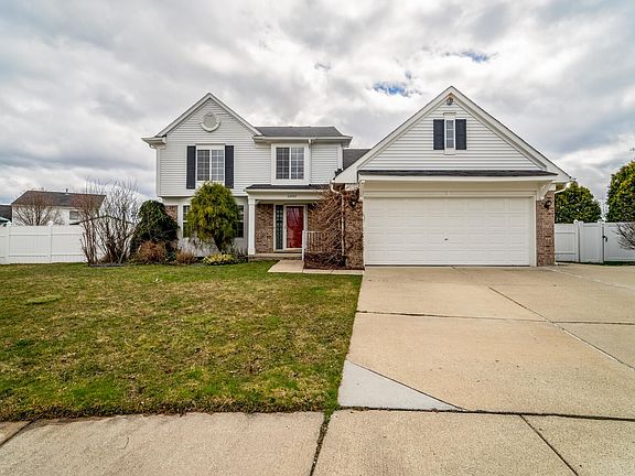 2nd image of 22785 Stephanie Ct