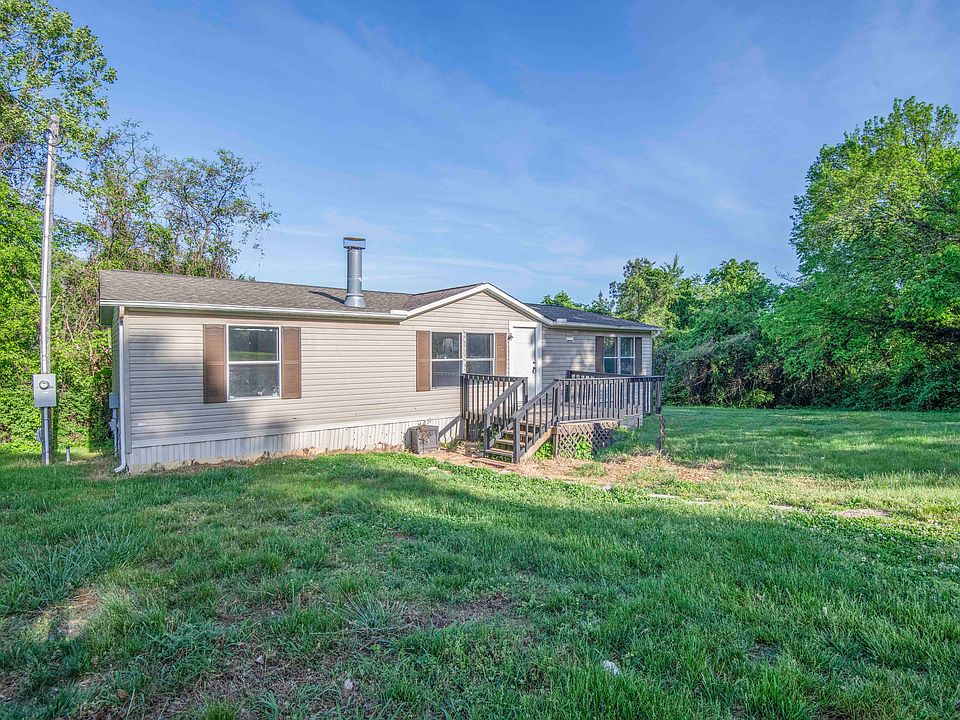 1st image of 3210 Landview Dr