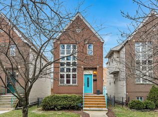 4162 S Ellis Ave, Chicago, IL 60653