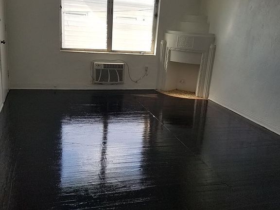 3rd image of 1047 Euclid Ave APT 11