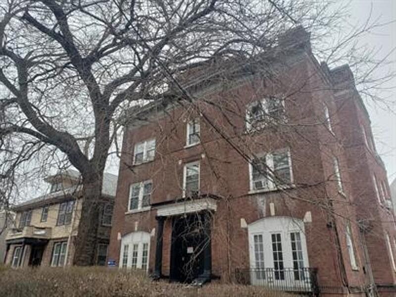 430 Liberty St APT 2H, Newburgh, NY 12550 Zillow