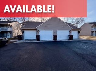 911 Minns Dr #1, Machesney Park, IL 61115