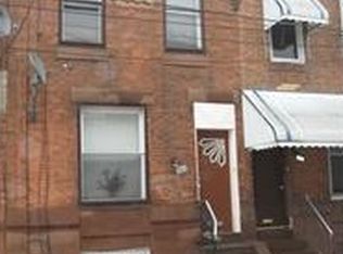 2003 S Hemberger St, Philadelphia, PA 19145