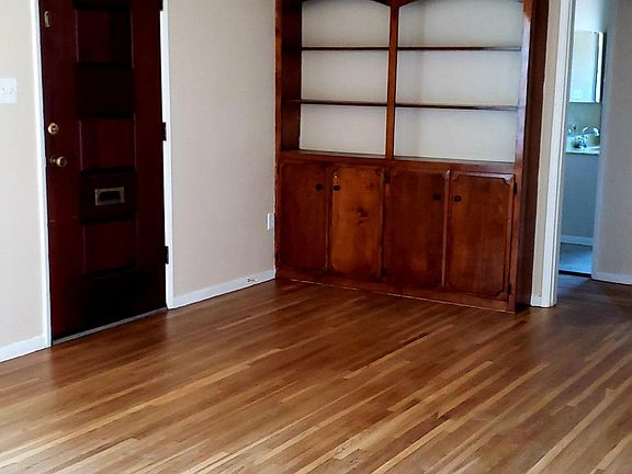 3rd image of 9128 Hermosa Dr