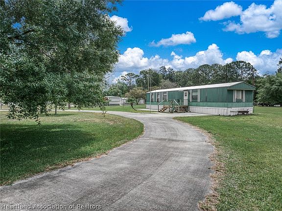 3rd image of 2041 Gardner Dr