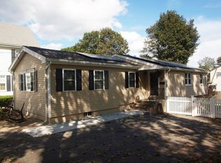 11 Nowell St, Saugus, MA 01906