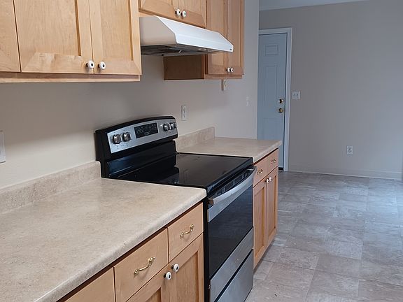 Kitchen range