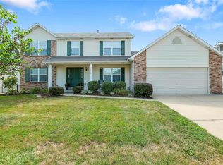 3729 Silver Rdg, Saint Peters, MO 63376