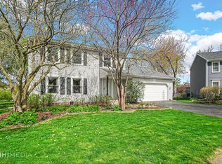 1005 E Bailey Rd, Naperville, IL 60565