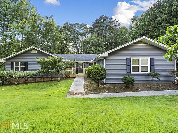 3rd image of 2055 Highriggs Ln