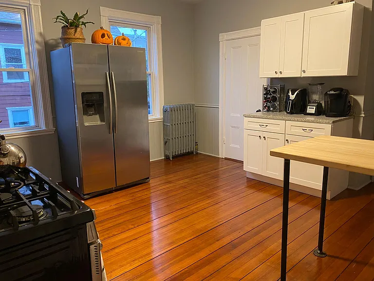 34 Hope St #2 — Photo 6