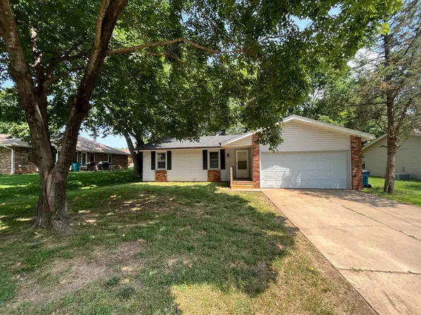 1269 E Rockhill St, Springfield, MO 65804