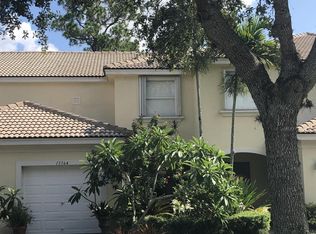 13364 Georgian Ct, Wellington, FL 33414