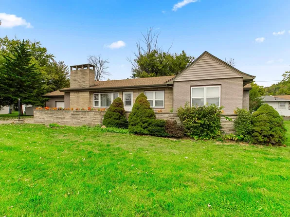 2411 E Washington St, East Peoria, IL 61611