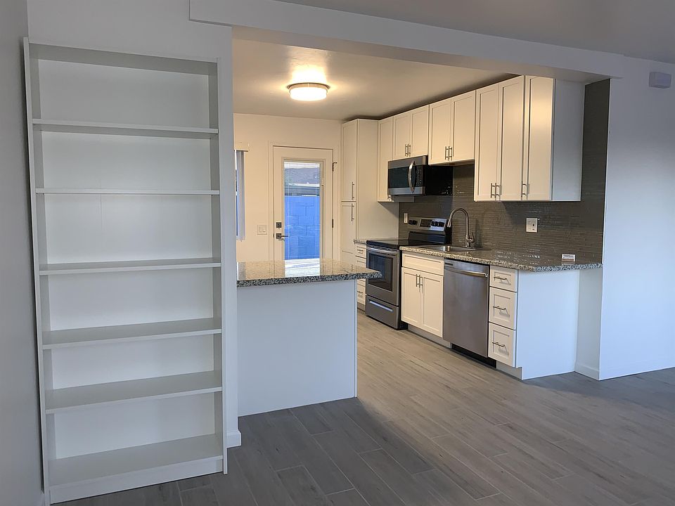 1st image of 7102 E Oak St #10575560